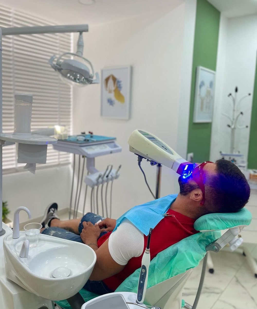 Dentisti in Albania, Turismo Dentale in Albania, Studio Dentistico in Albania, Impianti Dentali in Albania - Dental Care Albania